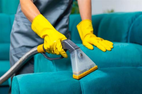 Teppich- und Polsterreinigung